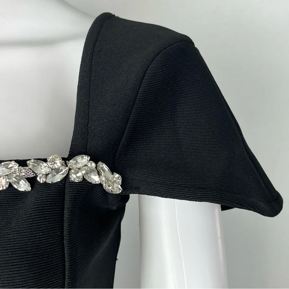NWOT Dress Mini w/Embellished Neckline Bodycon Bandage Party Dress-Feminine Sz S